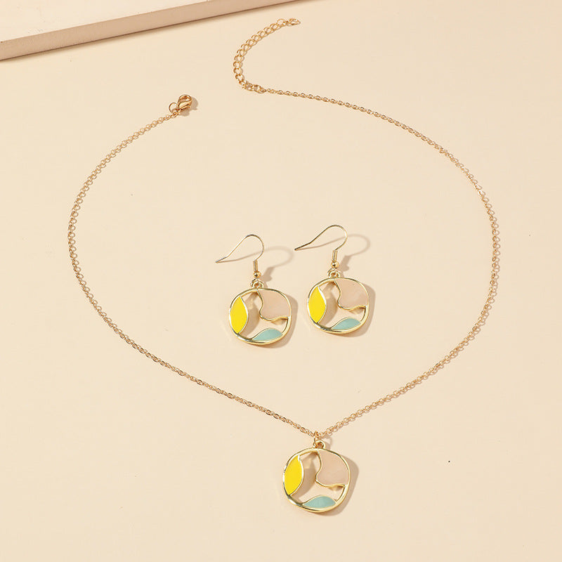 Wholesale Vintage Alloy Oil Dripping Hollow Earrings Necklace Jewelry Set